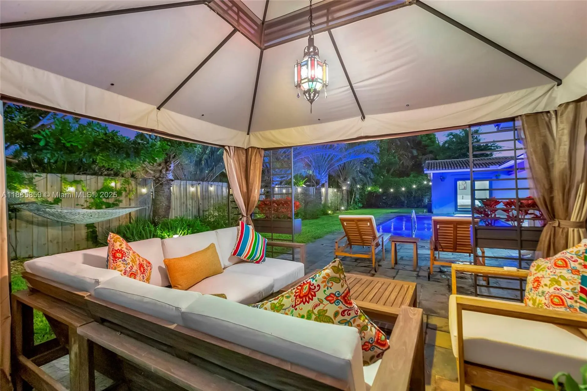 4004 NE 21 Avenue Fort Lauderdale FL 33308