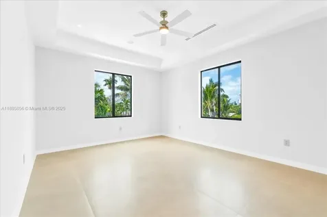 21320 NE 26th Avenue Miami FL 33180