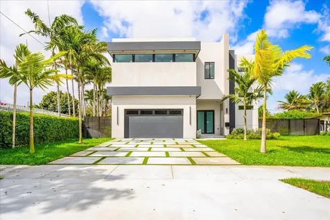 21320 NE 26th Avenue Miami FL 33180