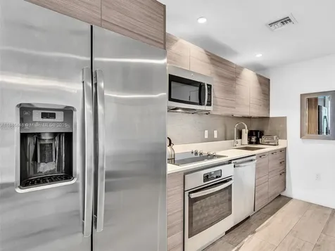 121 NE 34th Street Miami FL 33137