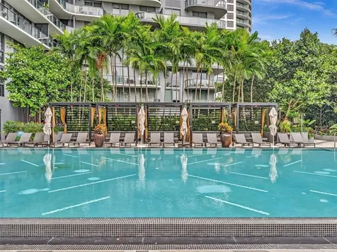 121 NE 34th Street Miami FL 33137