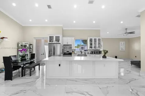 9201 SW 170th Lane Palmetto Bay FL 33157