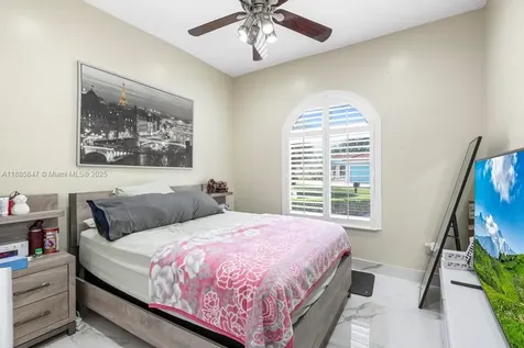 9201 SW 170th Lane Palmetto Bay FL 33157