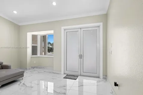 9201 SW 170th Lane Palmetto Bay FL 33157