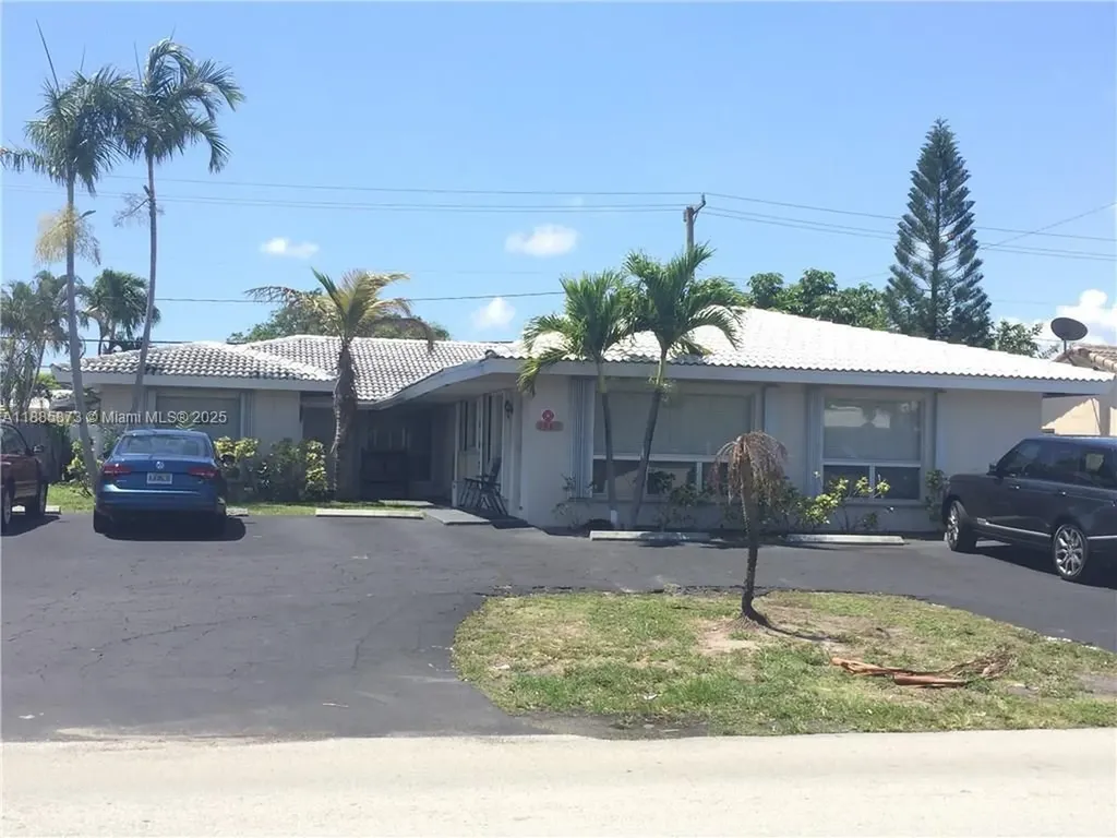 1960 NE 56th Street Fort Lauderdale FL 33308