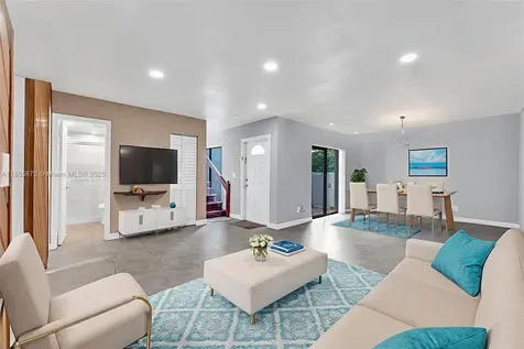 10927 SW 71st Lane Miami FL 33173