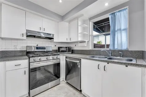 10927 SW 71st Lane Miami FL 33173