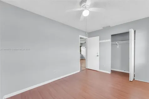 10927 SW 71st Lane Miami FL 33173