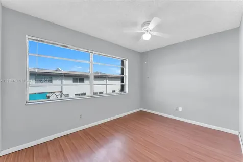 10927 SW 71st Lane Miami FL 33173
