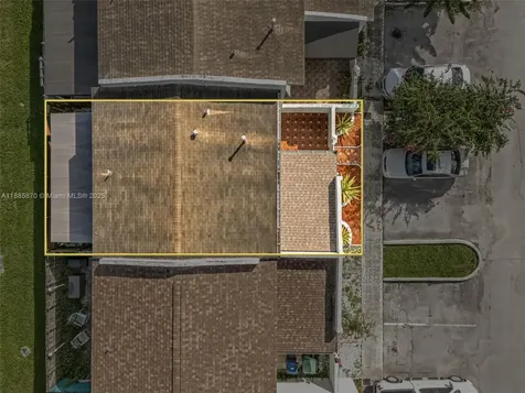 10927 SW 71st Lane Miami FL 33173