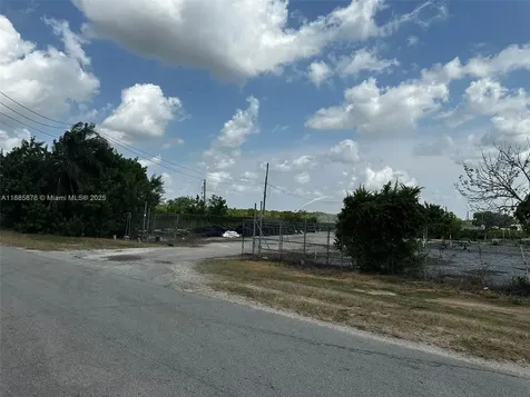 19815 SW 256 Street Homestead FL 33031