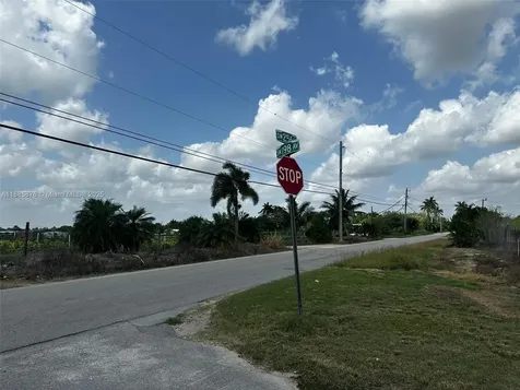 19815 SW 256 Street Homestead FL 33031