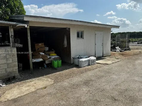 19815 SW 256 Street Homestead FL 33031