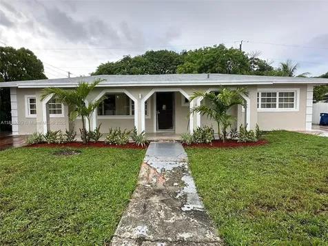 165 NW 192nd Street Miami Gardens FL 33169