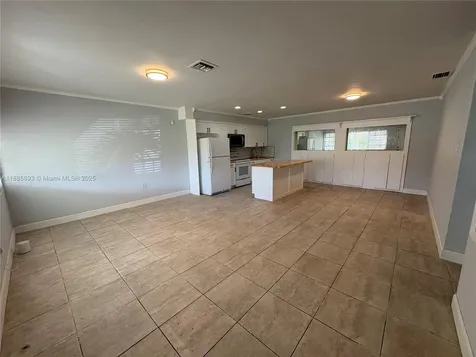 165 NW 192nd Street Miami Gardens FL 33169