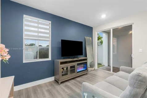 110 SW 171st Way Pembroke Pines FL 33027