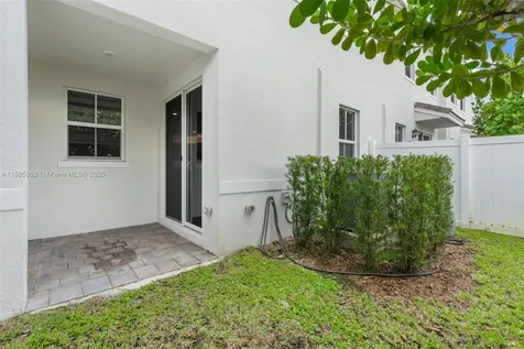 110 SW 171st Way Pembroke Pines FL 33027