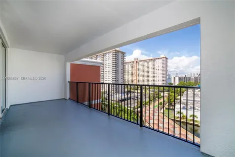 17150 N Bay Road Sunny Isles Beach FL 33160