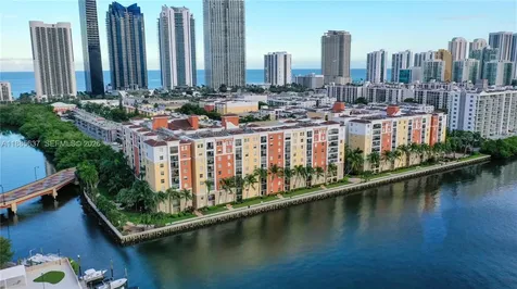 17150 N Bay Road Sunny Isles Beach FL 33160