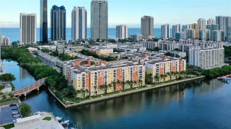 17150 N Bay Road Sunny Isles Beach FL 33160