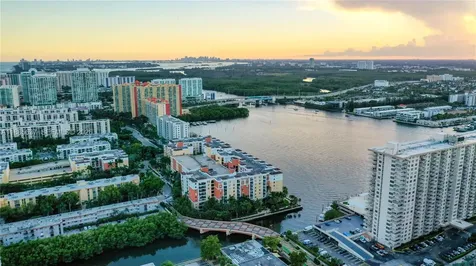 17150 N Bay Road Sunny Isles Beach FL 33160