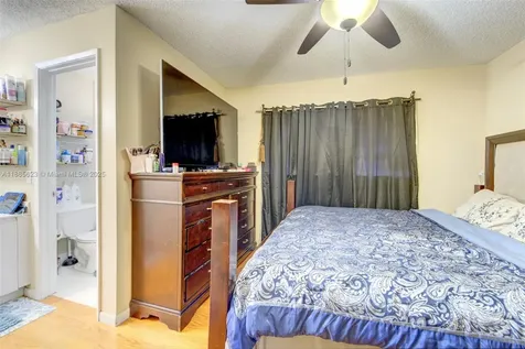 14915 SW 80th Street Miami FL 33193