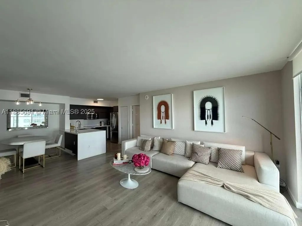 1155 Brickell Bay Drive Miami FL 33131