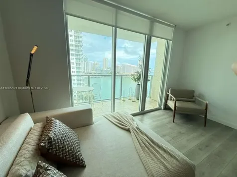 1155 Brickell Bay Drive Miami FL 33131
