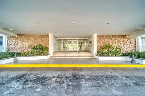 401 Golden Isles Drive Hallandale Beach FL 33009