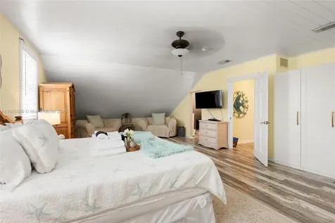 109 Columbus Drive Islamorada FL 33036