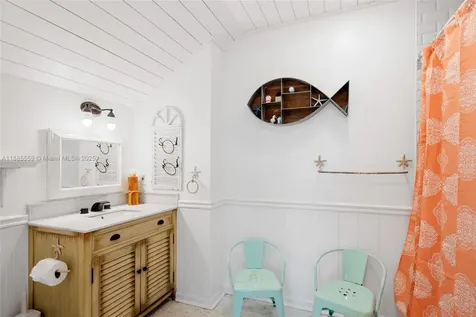 109 Columbus Drive Islamorada FL 33036
