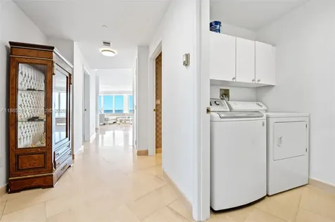 9601 Collins Avenue Bay Harbor Islands FL 33154