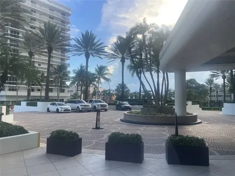9601 Collins Avenue Bay Harbor Islands FL 33154