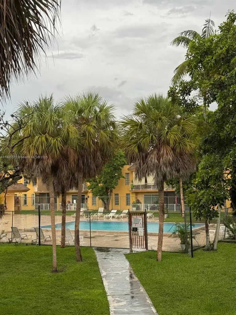 13700 SW 62nd Street Miami FL 33183