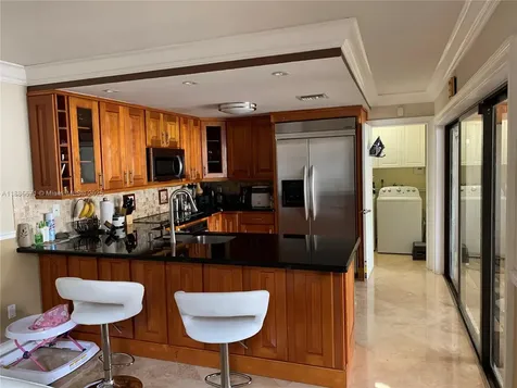 10115 NW 4th Lane Miami FL 33172