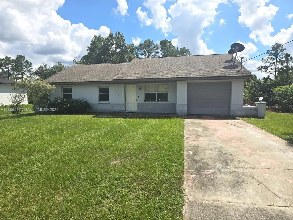 250 Tanager Avenue Sebring FL 33870