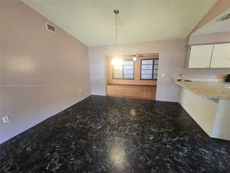 250 Tanager Avenue Sebring FL 33870