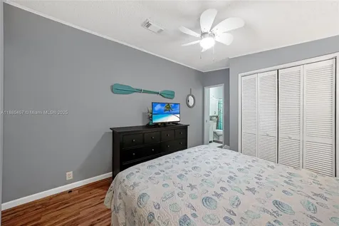 945 Plantation Road Key Largo FL 33037