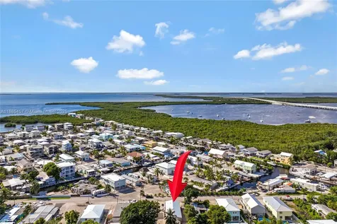 945 Plantation Road Key Largo FL 33037