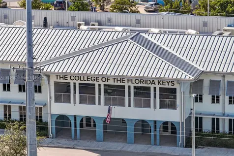 945 Plantation Road Key Largo FL 33037