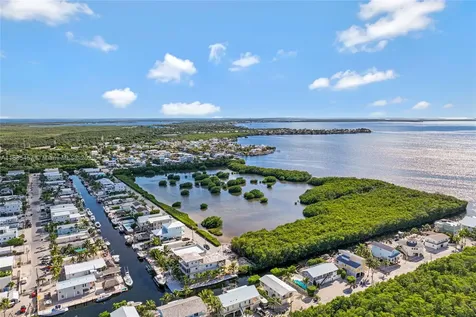 945 Plantation Road Key Largo FL 33037