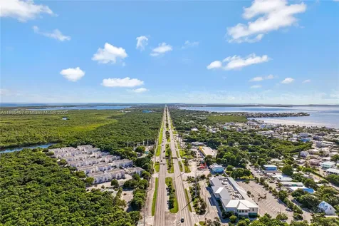 945 Plantation Road Key Largo FL 33037