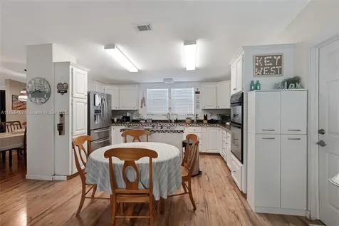 945 Plantation Road Key Largo FL 33037
