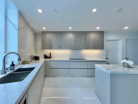 15901 Collins Avenue Sunny Isles Beach FL 33160
