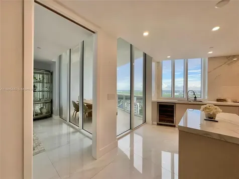 15901 Collins Avenue Sunny Isles Beach FL 33160