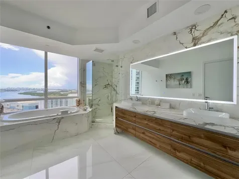 15901 Collins Avenue Sunny Isles Beach FL 33160
