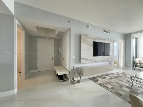 15901 Collins Avenue Sunny Isles Beach FL 33160