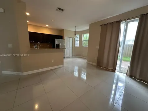 1026 NE 207th Terrace Miami FL 33179