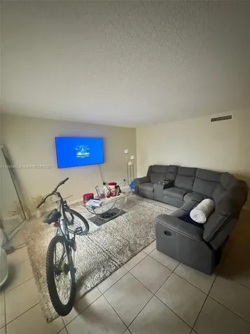 6900 SW 39th Street Davie FL 33314