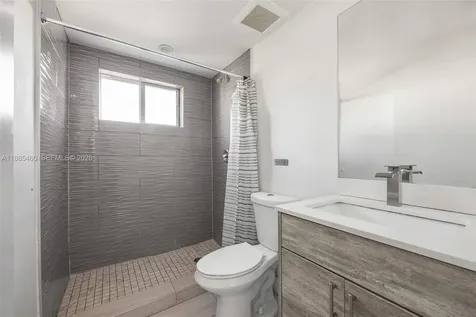 Hallandale Beach FL 33009
